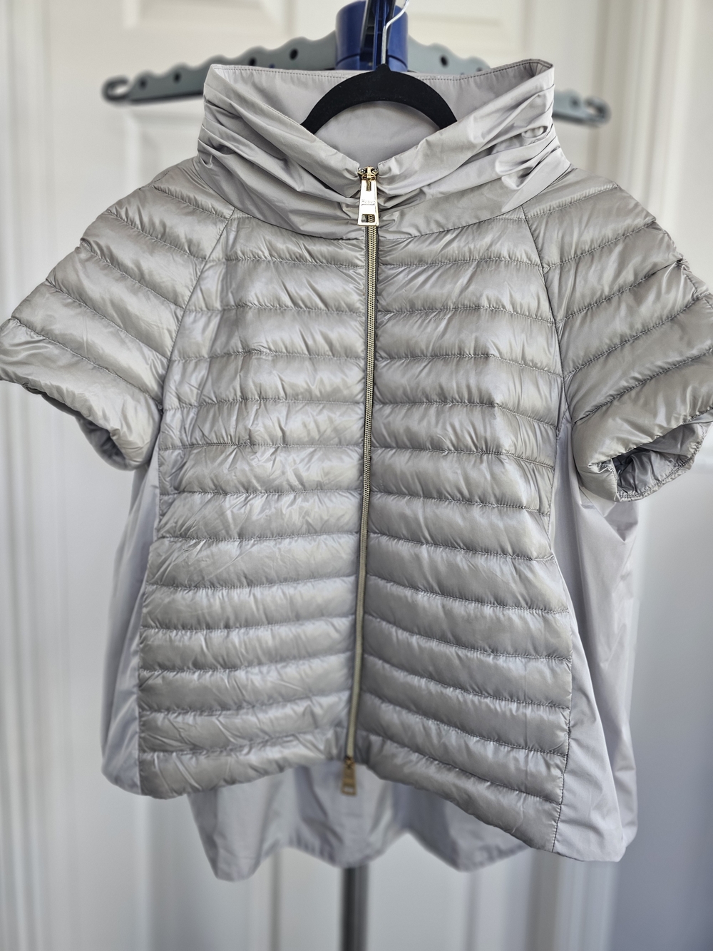 Herno Silver/Grey Cap Sleeve Swing  Lightweight Puffer